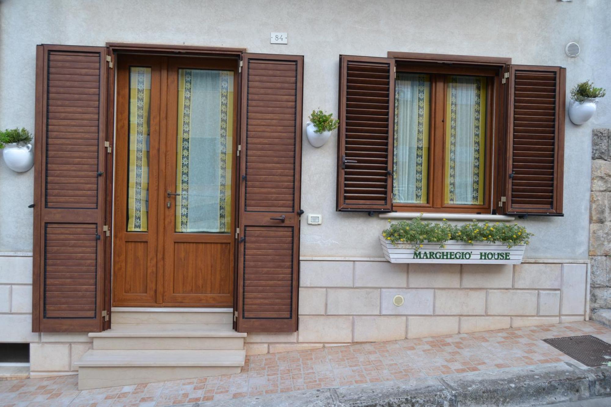 Marghegio' House Daire Ceglie Messapica Dış mekan fotoğraf