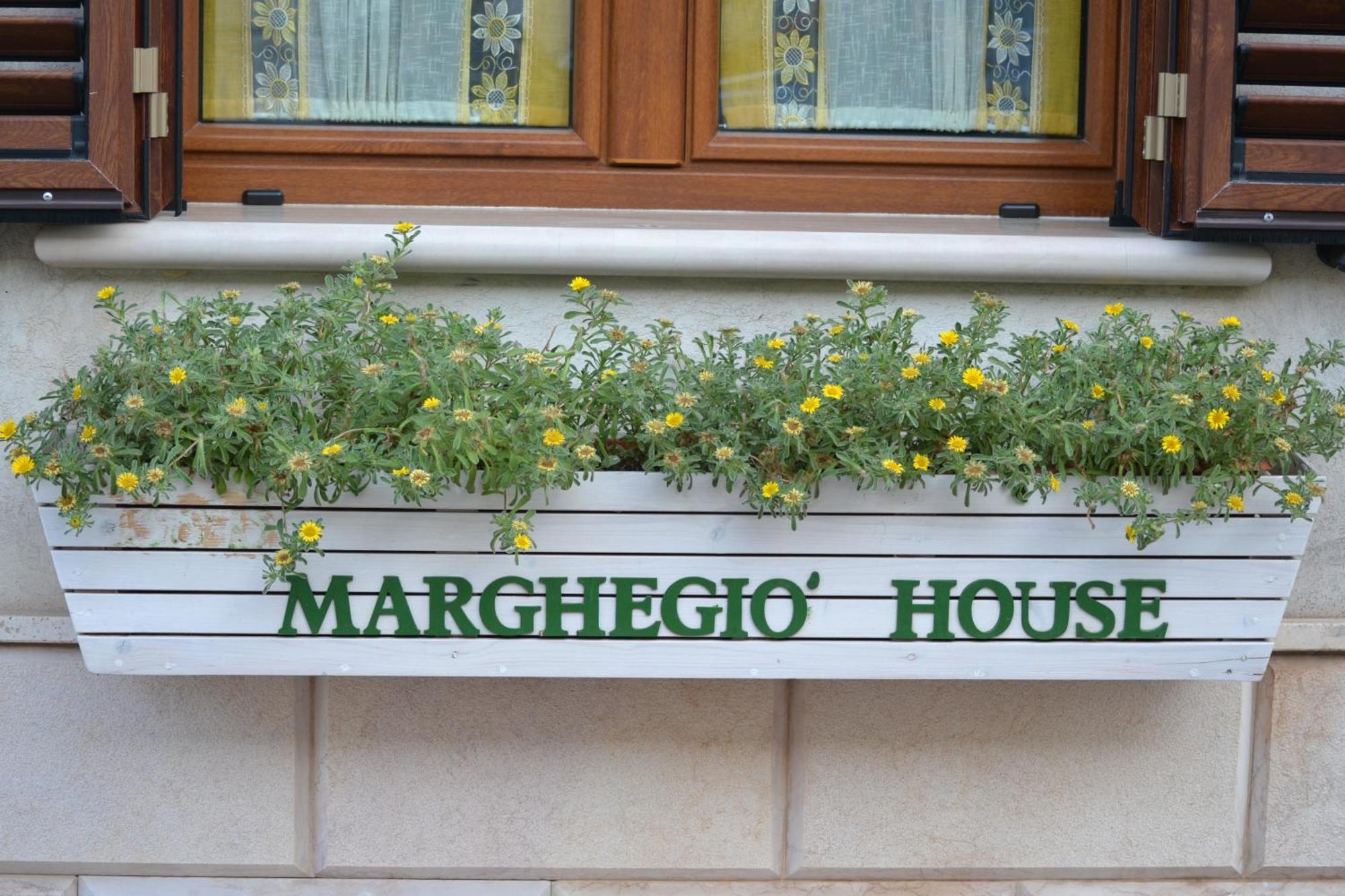 Marghegio' House Daire Ceglie Messapica Dış mekan fotoğraf