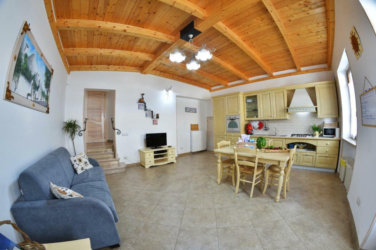 Marghegio' House Daire Ceglie Messapica Dış mekan fotoğraf